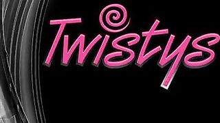 Giselle Leon fucked in her bald pussy