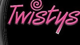 Avril Hall sex video