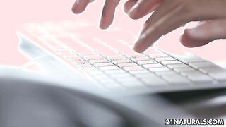 Maria Rya naked secretary porn