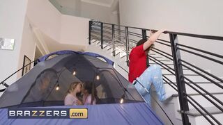 Petite Babe Lily Larimar Covers Jovan Jordan's Eye While Penelope Kay Gives Him A Blowjob - Brazzers