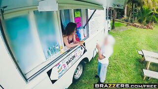 Brazzers - Brazzers Exxtra - When The Food Truck Is A Rocki