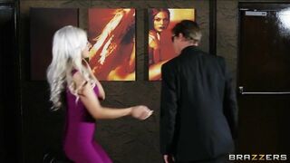 Pickup artist fucks the hottest brunette at the bar