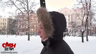 My risky gf sucked me off right in the zoo