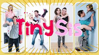 She's New - Cute Fresh Faced Brunette Spreads Her Legs Wide And Masturbates On Her First Sextape