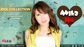 Asian solo masturbation session with a shaven cunt