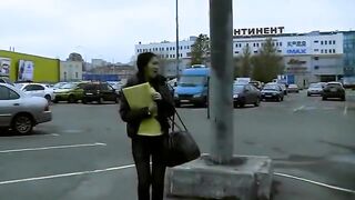 Car blowjob and amateur sex scene