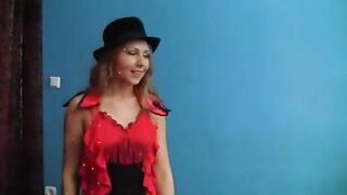 Hot threesome with a sexy blonde