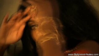 Indian MILF Loving Life