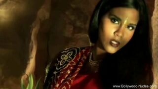 Pure Seduction From India Making Feel Good By Dancing