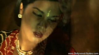 Sexy Dancer From Bollywood