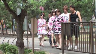 junge Asiatische squirting Gruppensexparty