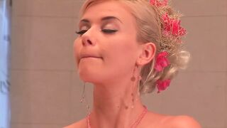 Caylin Curtis is alone and touching her pussy with a sex toy