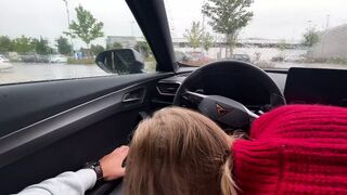 Sloppy handjob in a car in supermarket parking lot - public