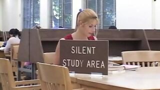 Intense threesome for a blonde in search of cock