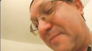 Michelle Gives off Clinic Blowjob