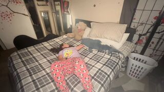 High-school step-Daughter secretly filmed masturbating