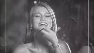 Intense double penetration for a sexy whore