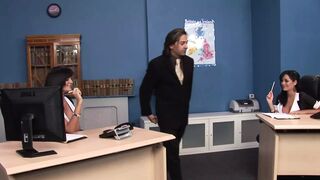 Office Perks Vol1 - Episode 6