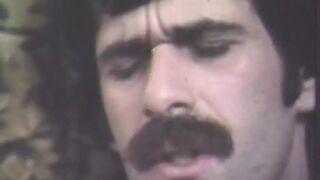 Vintage Moments - Episode 4