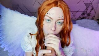 Xmas angel sloppy bj and fucking with a huge dick