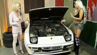 Hot Milf Sucks My Clit and Make Me Squirt!