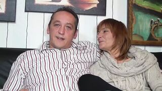 Threesome full of blowjobs and pussy licking - 2