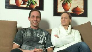 Amateur threesome with cumshots and screams of pleasure - 1