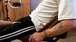 fat woman jerks off my cock in the morning before cumshot