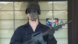 Horny stud licks brunette beauty's sweet cunt on his knees