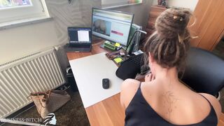 employee caught by her boss and filled up with cum - busines