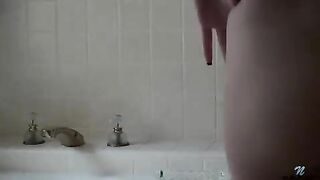 Trembling orgasm for 18 yr old amateur