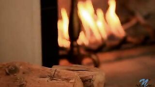 Hayden Hawkens seduces her girlfriend