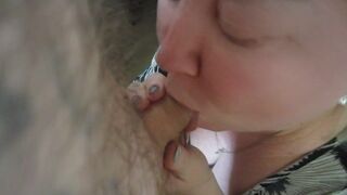 Sucking off a neighbor's cock and taking cum in my mouth