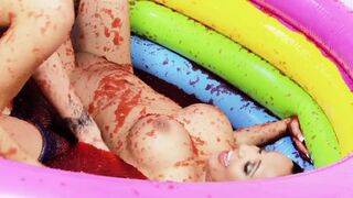 Tammie Lee and Romana Ryder satisfy the craving for fake