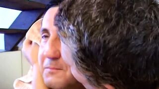 Amateur fuck for the old girl wanting to cum