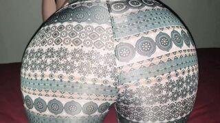 Husband films his wife in leggings