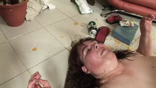 MATURE 4 LOVER - HOT MILF SUCKS A HUGE COCK THEN GETS FUCKED