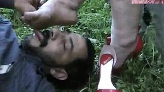 Surpise Gresopio worship feet - 01