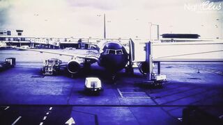 Lesbische Stewardessen, was es alles gibt....