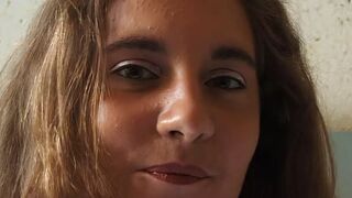 Chantal, huebscher Ossi Hase aus Erfurt beim ersten Casting