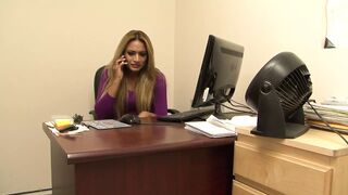 Aimee and her lesbian friends use a vibrating wand