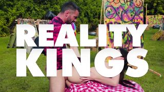 Justin Hunt Crystal Rush - Hot Day For Anal - Reality Kings