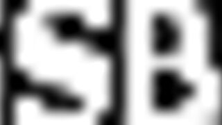 Sexy Ebony in Stockings Makes Her Move