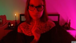 Mesmerizing quartet: Feet, tongue nails teasing and joi