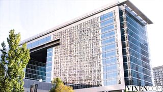 VIXEN College Student Is new In Town And Wants Some Fun