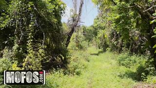 Stranded Teens - COliver Flynn Addison Lee - End of Her