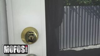 Pretty chicks Arietta Adams Sky Pierce loves sharing dick