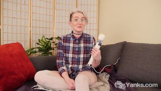 Yanks Summer Lynn Somers Masturbating