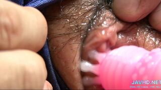 Japanese Schoolgirls in Short Skirts Vol 63