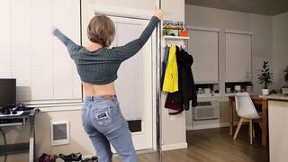 MILF Pole Dance, Striptease and Masturbation